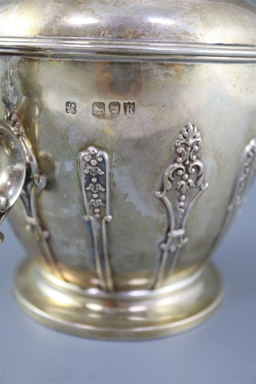 A late Victorian silver baluster jug, by Aldwinckle & Slater,